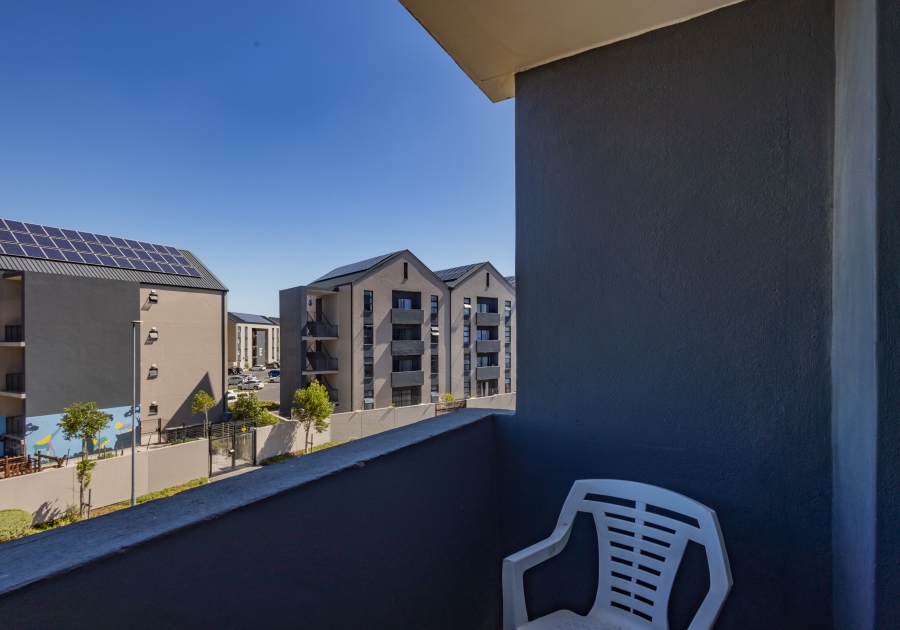 1 Bedroom Property for Sale in Parklands North Western Cape